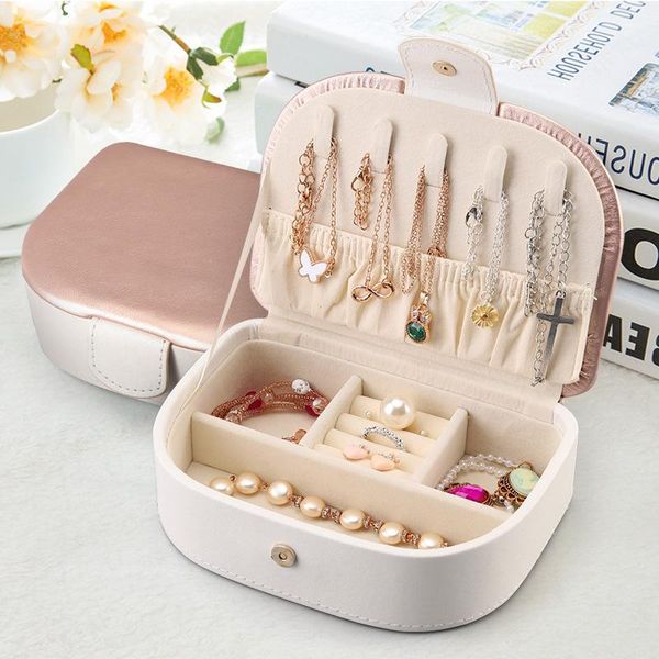 cosmetic bags & cases necklace storage box portable jewelry european style large capacity earrings ring customization
cosmetic bags & cases necklace storage box portable jewelry european style large capacity earrings ring customization