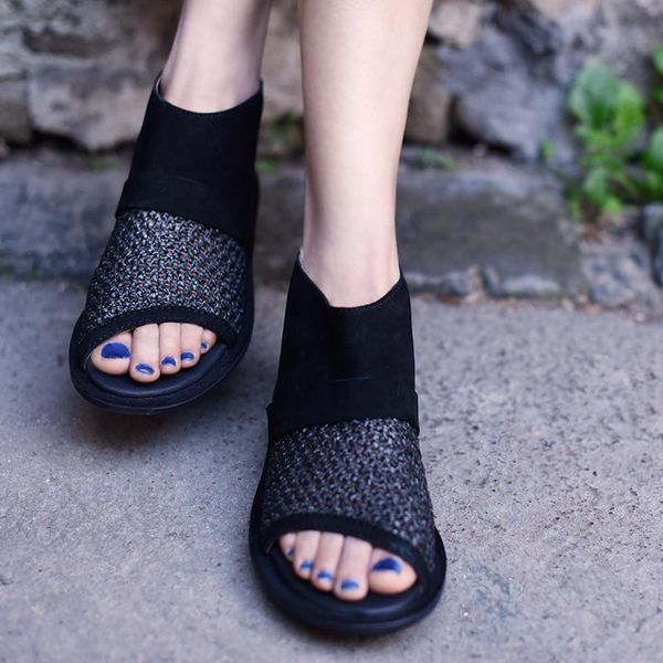 artmu original british vintage sheepskin hollowed-out women shoes summer flat comfortable soft handmade leather sandals 03552, Black
artmu original british vintage sheepskin hollowed-out women shoes summer flat comfortable soft handmade leather sandals 03552, Black