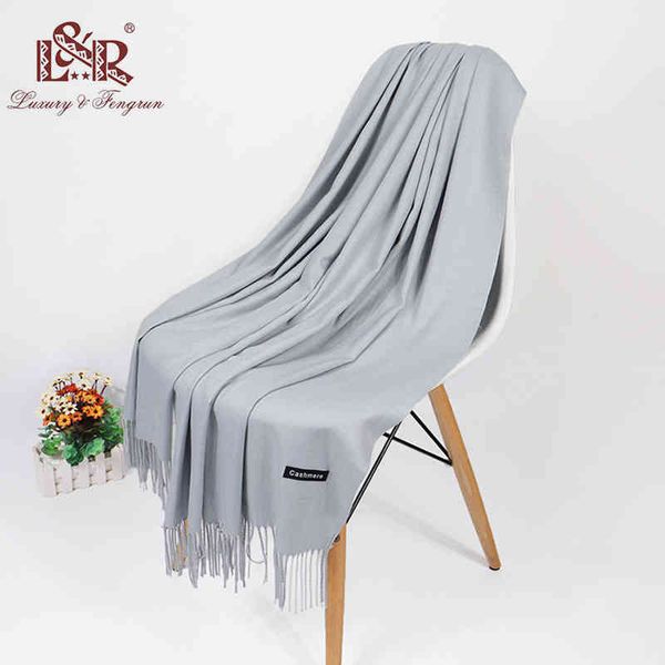 2021 real cashmere women shawl foulard echarpe femme pashmina kerchief wool stole lic winter scarf for lady tippet, Blue;gray
2021 real cashmere women shawl foulard echarpe femme pashmina kerchief wool stole lic winter scarf for lady tippet, Blue;gray