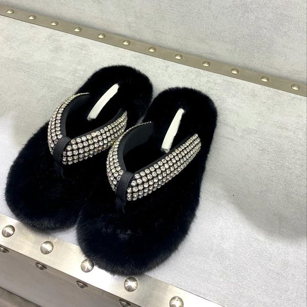 slippers plush shoes for women to wear outside in autumn and winter with net red, fashionable versatile, one foot pedal clip, Black
slippers plush shoes for women to wear outside in autumn and winter with net red, fashionable versatile, one foot pedal clip, Black