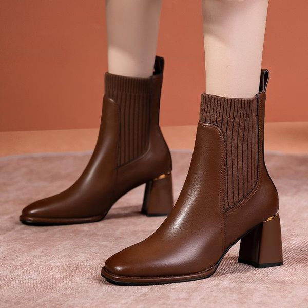 boots 2021 autumn and winter female fashion flat-toe thick with high heels matching women's short, Black
boots 2021 autumn and winter female fashion flat-toe thick with high heels matching women's short, Black