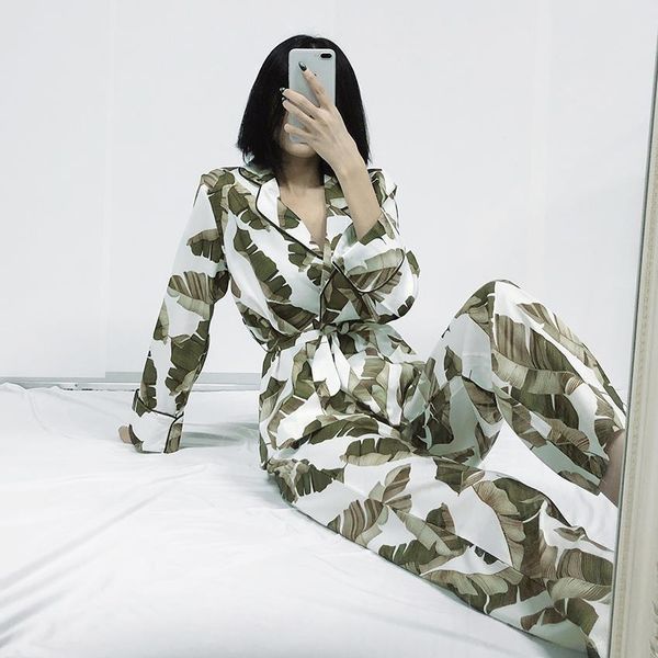 banana womens sleepwears leaf robe sets long sleeve satin pajamas tropical graphic 2 piece set women sleepwear home suit pajama, Black;red
banana womens sleepwears leaf robe sets long sleeve satin pajamas tropical graphic 2 piece set women sleepwear home suit pajama, Black;red