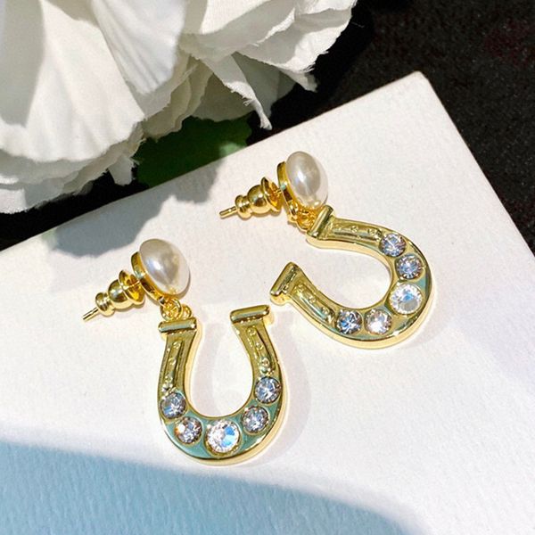 special offer 70% off 2021 new fashion net red tide s925 silver needle pearl horseshoe earrings female korean personality small luxury, Golden;silver
special offer 70% off 2021 new fashion net red tide s925 silver needle pearl horseshoe earrings female korean personality small luxury, Golden;silver
