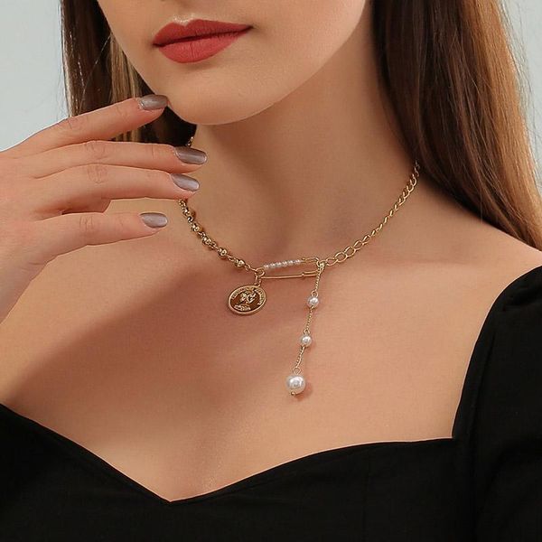 aesthetic paperclip imitation pearls necklace for women gold color metal clavicle chain vintage fashion gothic jewelry pendant necklaces, Silver
aesthetic paperclip imitation pearls necklace for women gold color metal clavicle chain vintage fashion gothic jewelry pendant necklaces, Silver