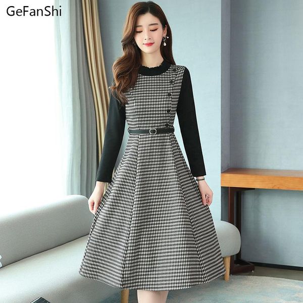 casual dresses 2021 autumn winter women vintage long sleeve patchwork dress fashion elegant slim office lady robe, Black;gray
casual dresses 2021 autumn winter women vintage long sleeve patchwork dress fashion elegant slim office lady robe, Black;gray