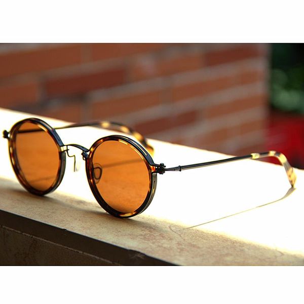 sunglasses vintage small round titanium+acetate unique hollow inlay design polarized lens women man eyeglasses, White;black
sunglasses vintage small round titanium+acetate unique hollow inlay design polarized lens women man eyeglasses, White;black