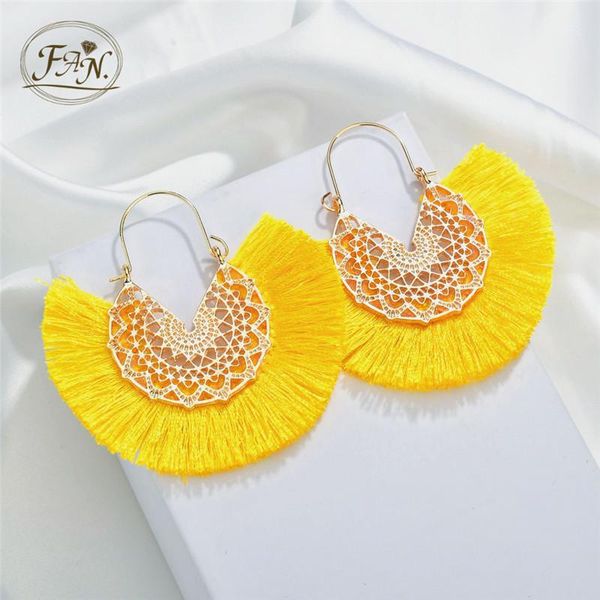 hoop & huggie 2021 ins trend hyperbole retro hollow alloy style golden color metal yellow blue white khaki tassel semicircle earrings, Golden;silver
hoop & huggie 2021 ins trend hyperbole retro hollow alloy style golden color metal yellow blue white khaki tassel semicircle earrings, Golden;silver