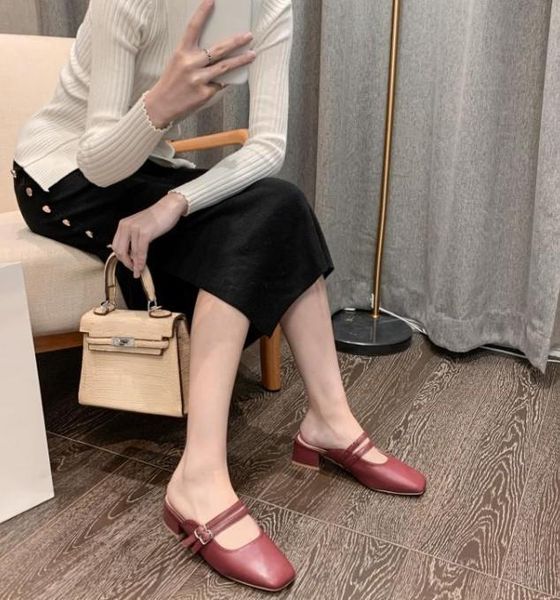 slippers casual med female shoes cover toe square heel shallow glitter slides low luxury soft block jelly basic rubber pu u89v, Black
slippers casual med female shoes cover toe square heel shallow glitter slides low luxury soft block jelly basic rubber pu u89v, Black
