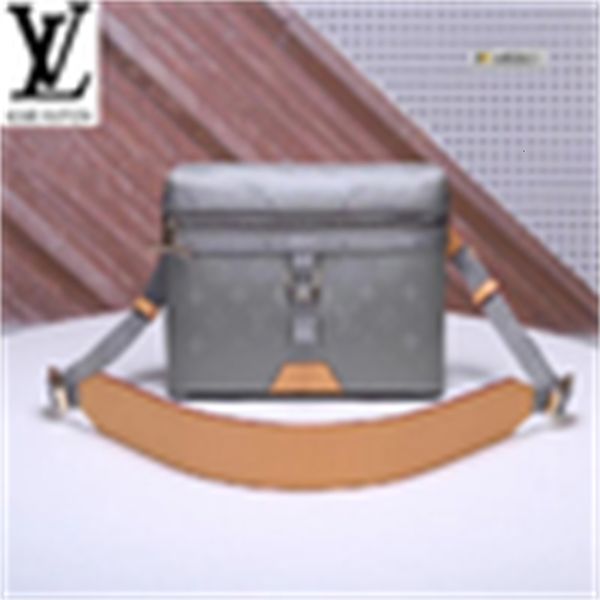 totes brand clutches designer shoulder luxury body 785z bags silver handles m52176 bags (083f) cross women bag handbags iconic evening, Red;black
totes brand clutches designer shoulder luxury body 785z bags silver handles m52176 bags (083f) cross women bag handbags iconic evening, Red;black
