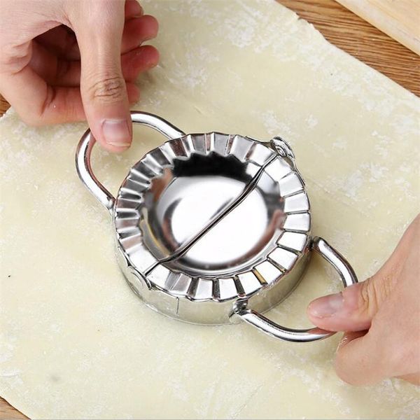 easy diy dumpling mold wrapper cutter making machine cooking pastry tool kitchen tools jiaozi maker device baking &
easy diy dumpling mold wrapper cutter making machine cooking pastry tool kitchen tools jiaozi maker device baking &