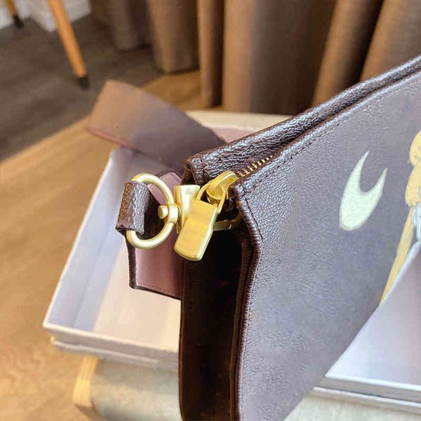 evening bags designer bag handbag purse shoulder handbags high-quality different colors genuine leather various styles fashion bra
evening bags designer bag handbag purse shoulder handbags high-quality different colors genuine leather various styles fashion bra