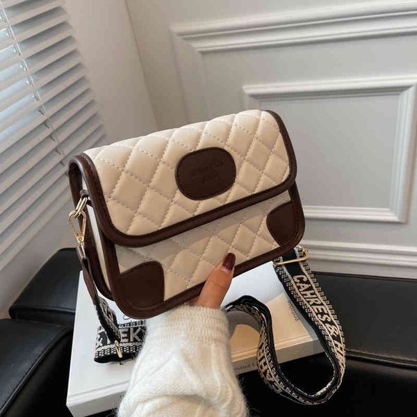 2022 latest models designer handbags on clearance women's winter small square korean fashion personalized single shoulder messenger
2022 latest models designer handbags on clearance women's winter small square korean fashion personalized single shoulder messenger