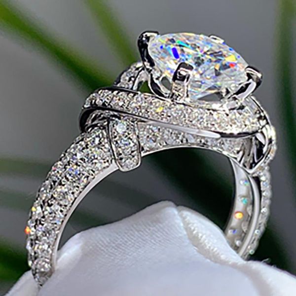 cluster rings 10k au417 white gold women wedding party engagement ring 1 2 3 4 5 round moissanite diamond ribbon trendy luxury, Golden;silver
cluster rings 10k au417 white gold women wedding party engagement ring 1 2 3 4 5 round moissanite diamond ribbon trendy luxury, Golden;silver