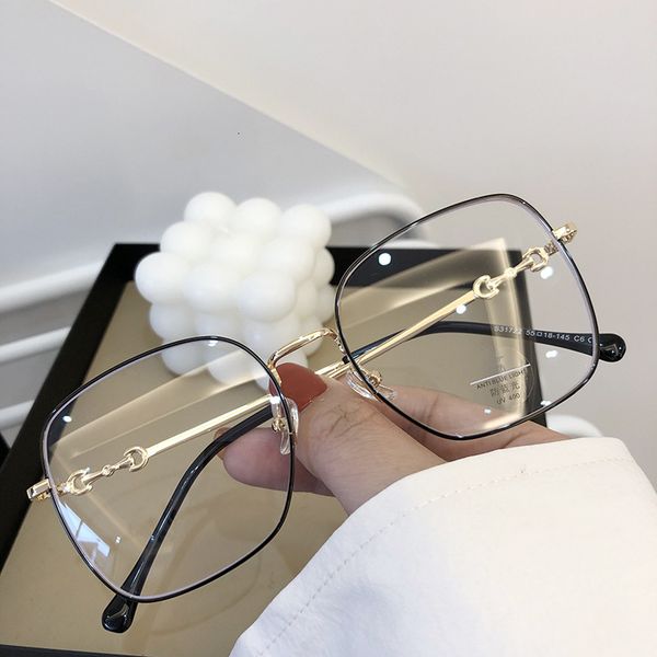 g family square large frame plain yan street shooting anti blu ray glasses men have no degree to match myopia and decorative, White;black
g family square large frame plain yan street shooting anti blu ray glasses men have no degree to match myopia and decorative, White;black