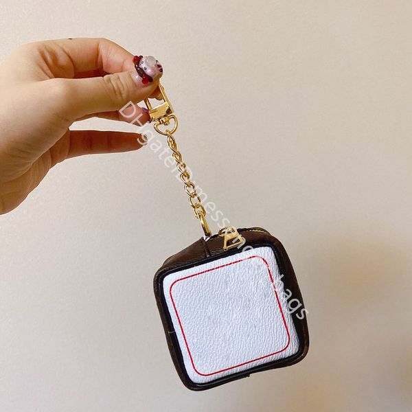 2021 ss lady fashion handbags patchwork classic genuine leather zipper flap interior compartment casual clutch bags
2021 ss lady fashion handbags patchwork classic genuine leather zipper flap interior compartment casual clutch bags