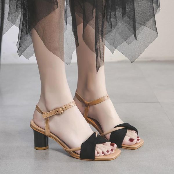 dress shoes comfort for women female sandal all-match 2021 summer clear heels open toe buckle girls fashion retro peep high block mult, Black
dress shoes comfort for women female sandal all-match 2021 summer clear heels open toe buckle girls fashion retro peep high block mult, Black