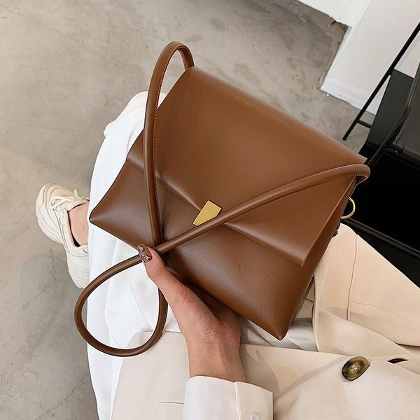 evening bags 2021 women fashion leather shoulder solid color luxury trend messenger female soft flap simple crossbody handbags
evening bags 2021 women fashion leather shoulder solid color luxury trend messenger female soft flap simple crossbody handbags