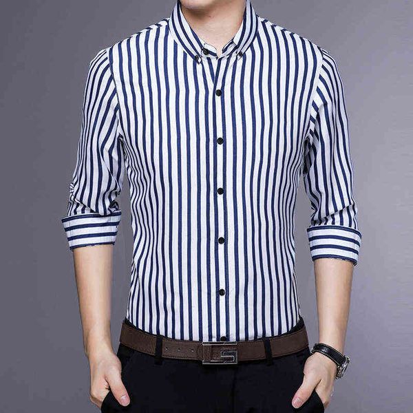 2021 spring and autumn straight long sleeve vertical shirt middle-aged men's korean slim lapel, White;black
2021 spring and autumn straight long sleeve vertical shirt middle-aged men's korean slim lapel, White;black