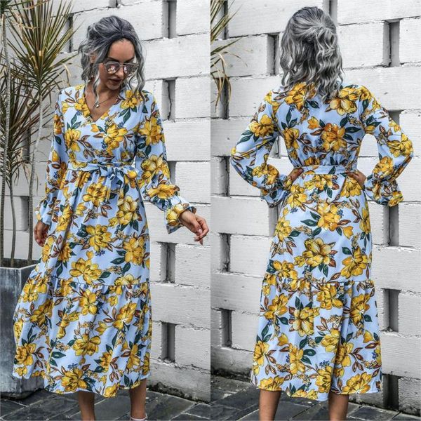 casual dresses european and american style women's 2021 autumn winter v-neck flared sleeve dress floral lotus leaf, Black;gray
casual dresses european and american style women's 2021 autumn winter v-neck flared sleeve dress floral lotus leaf, Black;gray