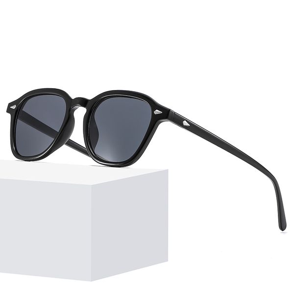 2021 fashion classic vintage sunglasses retro sun glasses eyewear accessories full frame ocean lens uv protection outdoor sport goggles z354, White;black
2021 fashion classic vintage sunglasses retro sun glasses eyewear accessories full frame ocean lens uv protection outdoor sport goggles z354, White;black