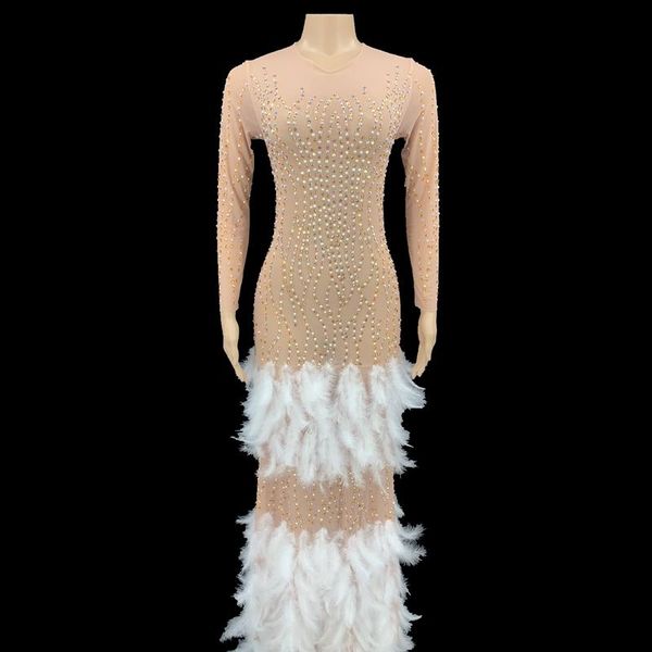 sparkly rhinestone feather long dress women elegant evening wedding celebrate prom party birthday singer stage wear casual dresses, Black;gray
sparkly rhinestone feather long dress women elegant evening wedding celebrate prom party birthday singer stage wear casual dresses, Black;gray