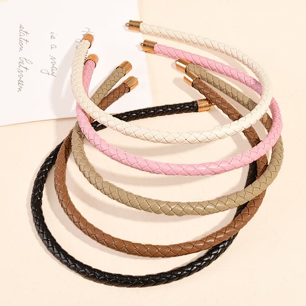 pu leather braid hairband women summer hair band fashion hair hoops girls headband classic headwear hair accessories, Slivery;white
pu leather braid hairband women summer hair band fashion hair hoops girls headband classic headwear hair accessories, Slivery;white