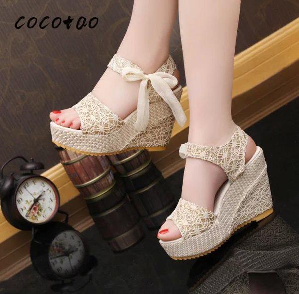 spring and summer 2021 korean version of chic sandals female students back wild bow wedge heel shoes, Black
spring and summer 2021 korean version of chic sandals female students back wild bow wedge heel shoes, Black