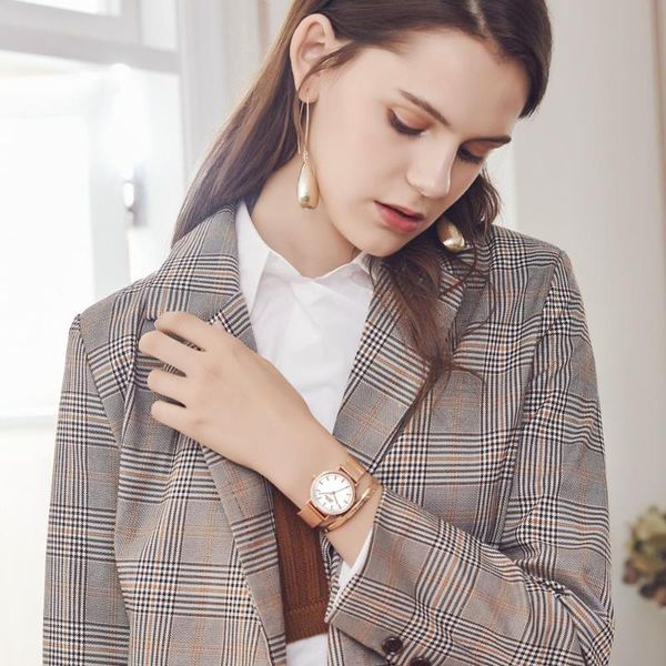 wristwatches simple quartz watches fashion ultra-thin mesh women waterproof rose gold ladies watch female clock couple, Slivery;brown
wristwatches simple quartz watches fashion ultra-thin mesh women waterproof rose gold ladies watch female clock couple, Slivery;brown