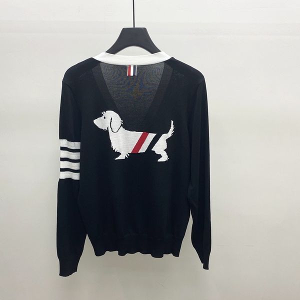 20 early autumn new red, and blue ribbon with dog white stripe pattern knitted college style wool cardigan women's coat
20 early autumn new red, and blue ribbon with dog white stripe pattern knitted college style wool cardigan women's coat