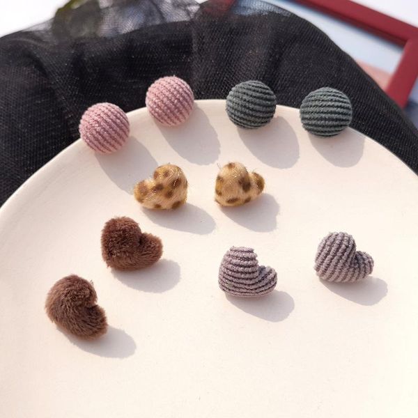 stud corduroy button earrings for women small cute geometric round heart korean brincos leopard print fashion jewelry, Golden;silver
stud corduroy button earrings for women small cute geometric round heart korean brincos leopard print fashion jewelry, Golden;silver