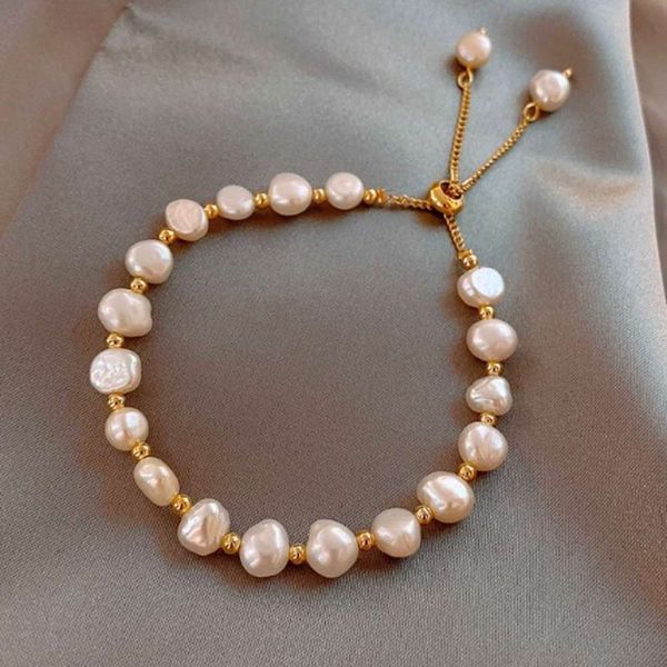 hand catenary baroque natural pearl genuine gold girlfriends small crowd design feeling hand decoration sister keepsake net red bracelet, Black
hand catenary baroque natural pearl genuine gold girlfriends small crowd design feeling hand decoration sister keepsake net red bracelet, Black