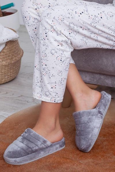 woman home slippers winter cute boots soft indoor cotton shoes ladies fluffy warm women lovers house bedroom floor, Black
woman home slippers winter cute boots soft indoor cotton shoes ladies fluffy warm women lovers house bedroom floor, Black