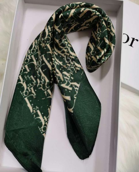 classic scarf printed alphabet scarfs luxury silk twill square scarves for ladies, Blue;gray
classic scarf printed alphabet scarfs luxury silk twill square scarves for ladies, Blue;gray