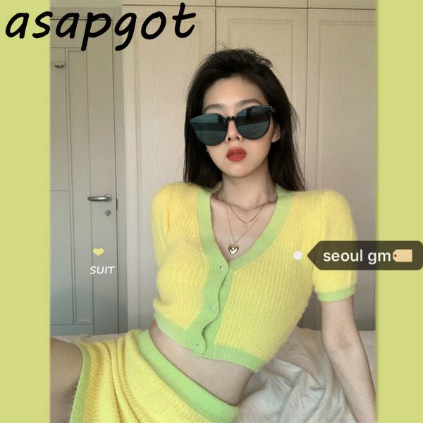 asapgot korean chic wild slim v neck single-breasted short sleeve sweater women knitted high waist skirt mini fashion sets 210429, White
asapgot korean chic wild slim v neck single-breasted short sleeve sweater women knitted high waist skirt mini fashion sets 210429, White