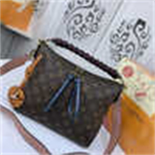 m55090 iconic cross original single brand ladies handbag boston bag handbags designer handles shoulder bags totes luxury body city bag c
m55090 iconic cross original single brand ladies handbag boston bag handbags designer handles shoulder bags totes luxury body city bag c