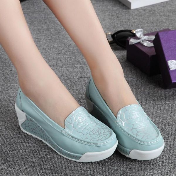 women sneakers breathable wedges platform vulcanize shoes woman pu leather casual tenis feminino 2021 dress, Black
women sneakers breathable wedges platform vulcanize shoes woman pu leather casual tenis feminino 2021 dress, Black