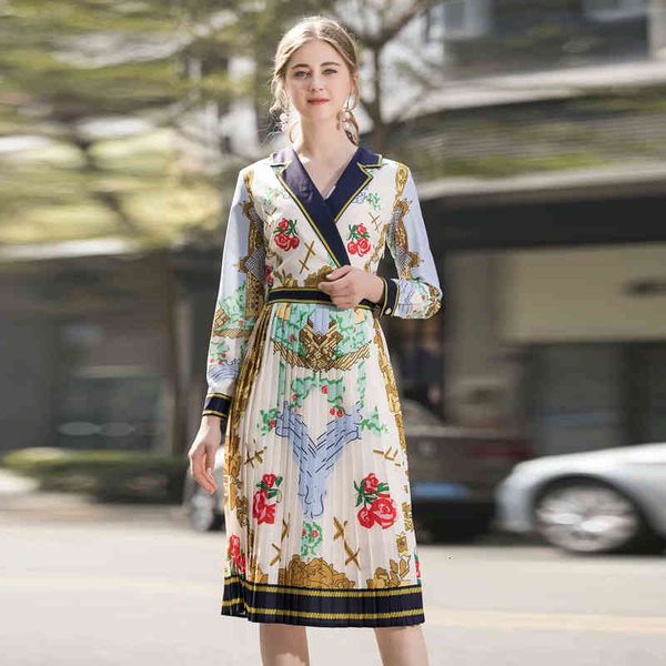 abstract hand-painted flowers long-sleeve single-breasted in dress plissate spring and summer, Black;gray
abstract hand-painted flowers long-sleeve single-breasted in dress plissate spring and summer, Black;gray