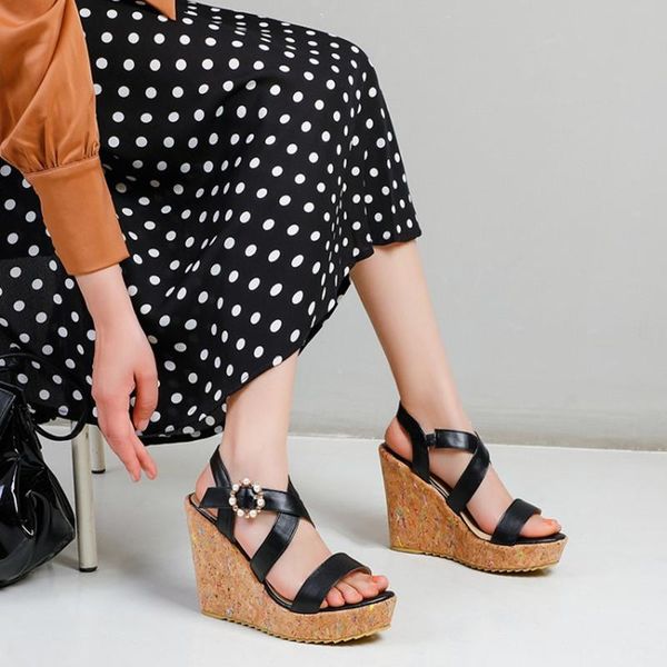 elegant fashion pearls buckled cross strap sandals for women large size 43 black pink ultra high heels platform shoes wedges dress
elegant fashion pearls buckled cross strap sandals for women large size 43 black pink ultra high heels platform shoes wedges dress