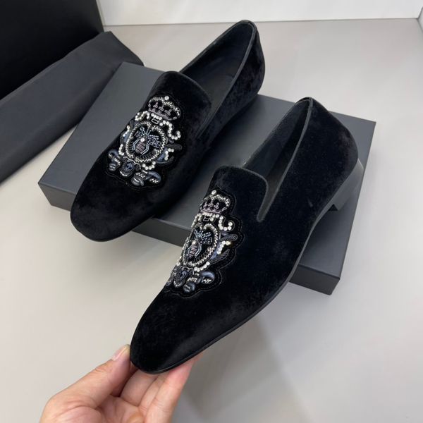 designer hand-embroidered men's shoes quality brand comfortable one-step casual velvet luxury dress shoes, Red;white
designer hand-embroidered men's shoes quality brand comfortable one-step casual velvet luxury dress shoes, Red;white