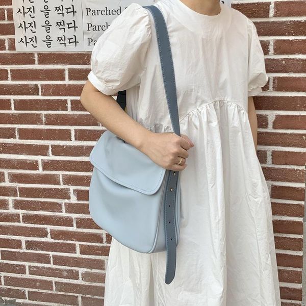 evening bags large-capacity tote one-shoulder messenger bag fashionable daily commute shopping work
evening bags large-capacity tote one-shoulder messenger bag fashionable daily commute shopping work