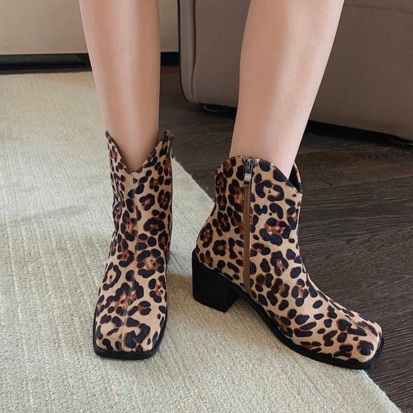 boots 2022 arrivals square toe women black/white/leopard thick mid heels elegant short woman
boots 2022 arrivals square toe women black/white/leopard thick mid heels elegant short woman
