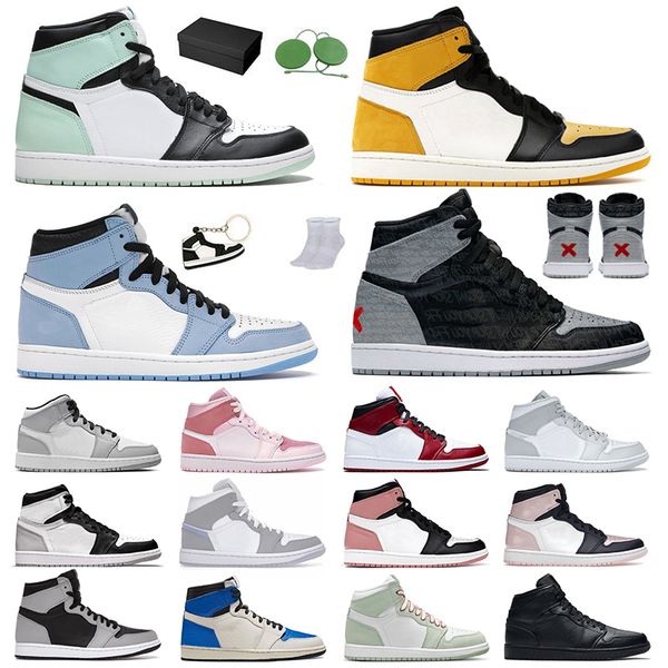 2022 jumpman 1 1s original og basketball shoes authentic for mens stage haze rebellionaire banned high carbon fiber mid dutch green men wome
2022 jumpman 1 1s original og basketball shoes authentic for mens stage haze rebellionaire banned high carbon fiber mid dutch green men wome
