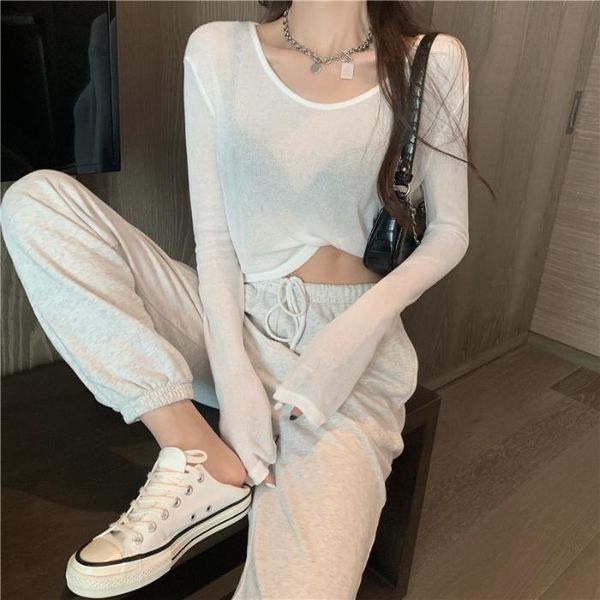 women's t-shirt sunscreen shirt summer ice thin loose slightly transparent versatile long sleeve round neck fashion, White
women's t-shirt sunscreen shirt summer ice thin loose slightly transparent versatile long sleeve round neck fashion, White