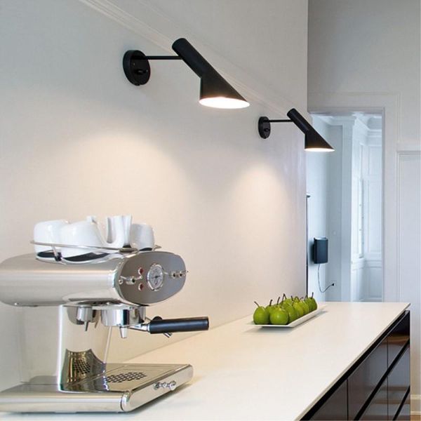 wall lamp modern minimalist bedroom living room bed with switch personality creative aisle stairwell
wall lamp modern minimalist bedroom living room bed with switch personality creative aisle stairwell