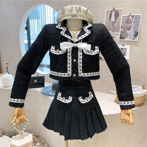 two piece dress moda pequena fragrncia tweed duas peas conjunto feminino colheita superior arco jaqueta curta casaco + saia plissada ternos, White 
two piece dress moda pequena fragrncia tweed duas peas conjunto feminino colheita superior arco jaqueta curta casaco + saia plissada ternos, White