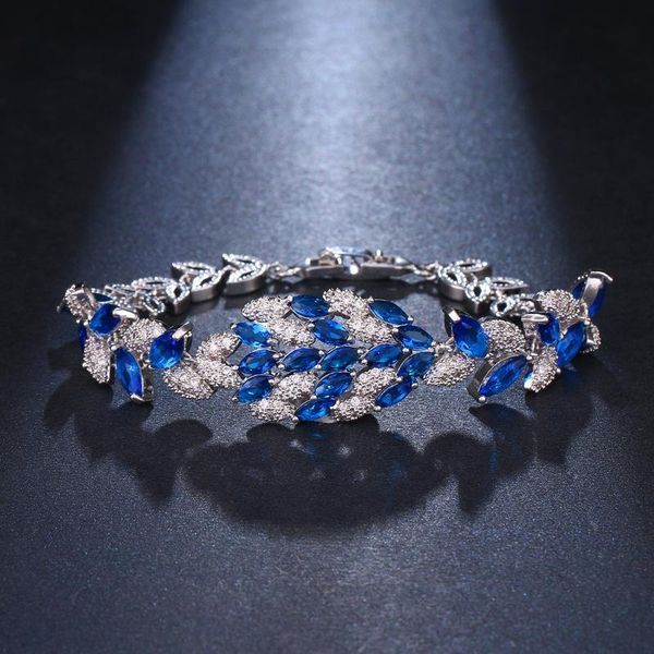 link, chain ksra 2021 korean luxury shiny blue green zircon bracelet for women happiness wedding charm bridal bangles jewelry prom gift, Black
link, chain ksra 2021 korean luxury shiny blue green zircon bracelet for women happiness wedding charm bridal bangles jewelry prom gift, Black