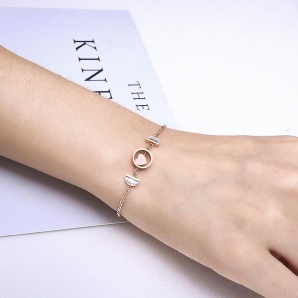 link, chain fashionable and simple titanium steel ladies pisces bracelet, personalized penguin small fresh sen series girlfriends jewelry, Black
link, chain fashionable and simple titanium steel ladies pisces bracelet, personalized penguin small fresh sen series girlfriends jewelry, Black