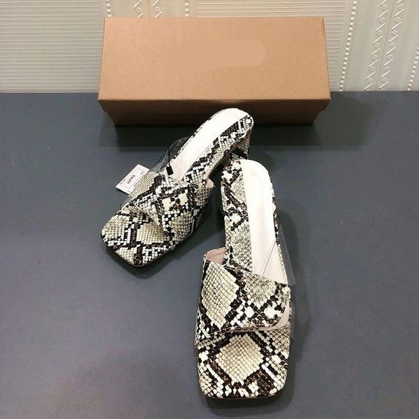 slippers shoes ladies' slipers women transparent heel square heeled mules rubber flip flops 2021 animal summer block high, Black
slippers shoes ladies' slipers women transparent heel square heeled mules rubber flip flops 2021 animal summer block high, Black