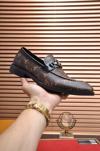 mm business men's casual shoe luxury british man flats social shoe split leather footwear oxford shoes for men 2021 spring autu 11, Black
mm business men's casual shoe luxury british man flats social shoe split leather footwear oxford shoes for men 2021 spring autu 11, Black