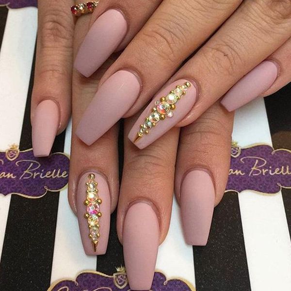 false nails 24pcs kit with jelly gel full cover set presson long coffin diamond press on fake designs jp1802-b1, Red;gold
false nails 24pcs kit with jelly gel full cover set presson long coffin diamond press on fake designs jp1802-b1, Red;gold